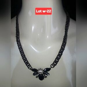 Elegant Black Vintage Necklace with Crystal Accents